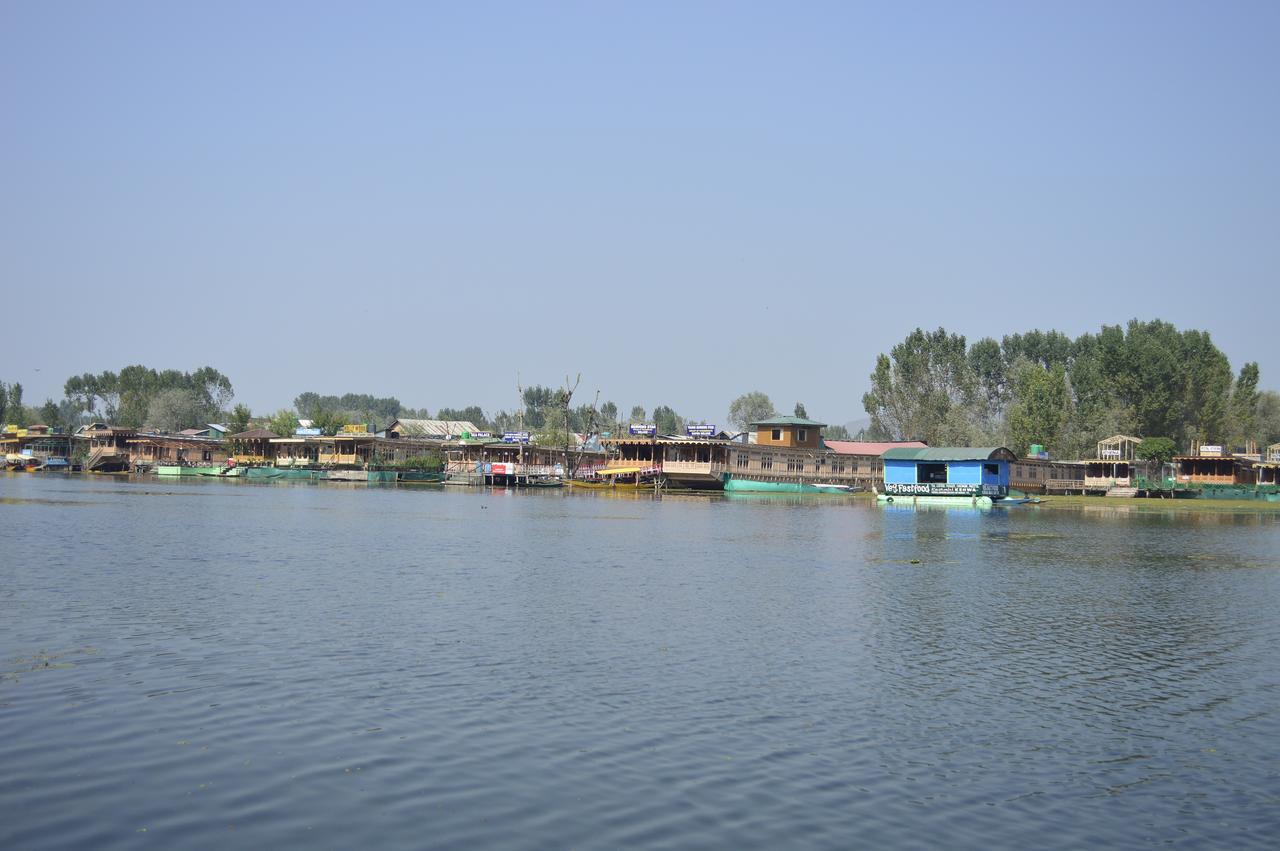 Lake Palace Group Of House Boats Srīnagar 外观 照片